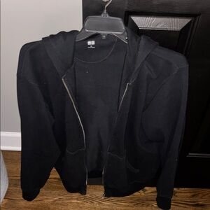 Uniqlo Men's Black Zip-Up Hoodie XL